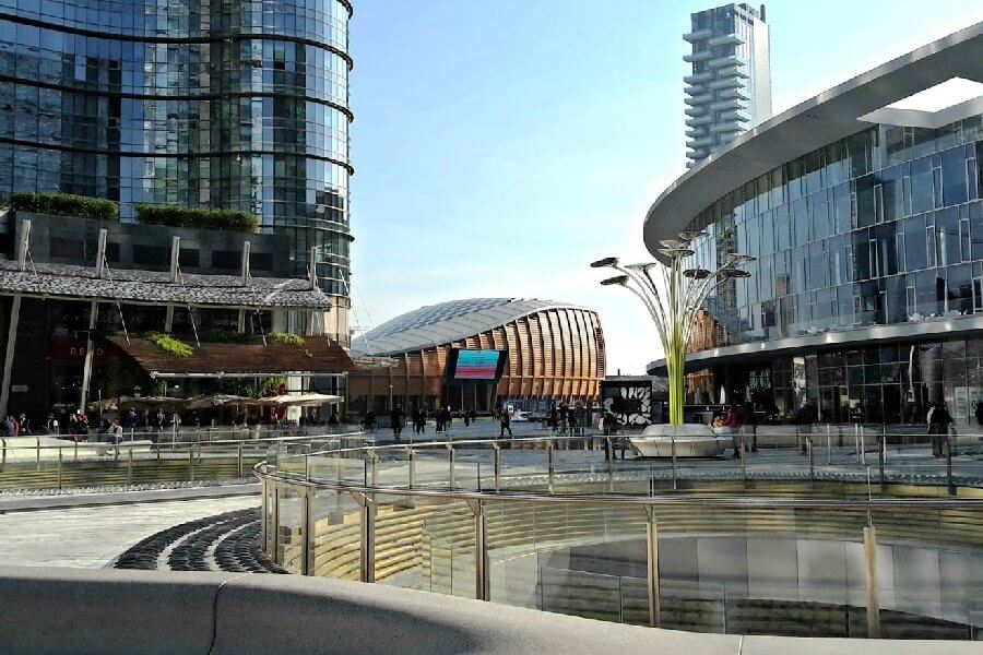 Тематическая экскурсия по Милану для дизайнеров и архитекторов: Piazza Gae Aulenti